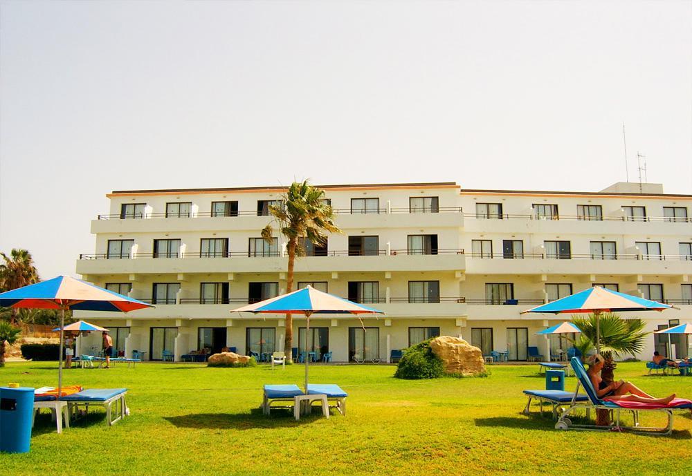 Corallia Beach Hotel Apartments Coral Bay Exterior photo