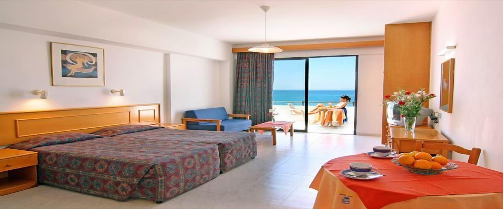 Corallia Beach Hotel Apartments Coral Bay Room photo