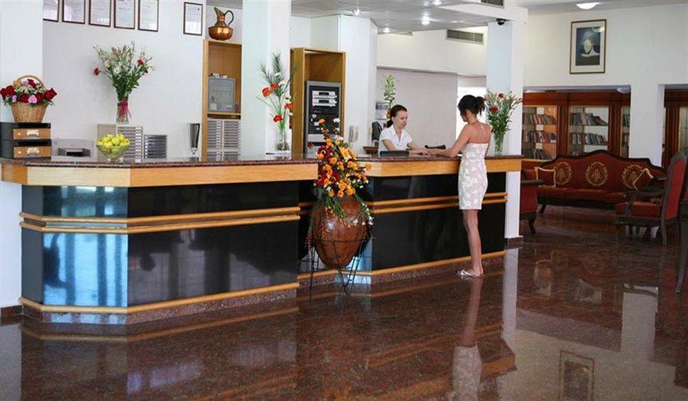 Corallia Beach Hotel Apartments Coral Bay Interior photo